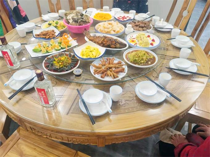 不容错过的农家乐推荐:体验超赞民宿环境与美食盛宴(图1)