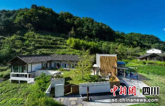 一场旅游盛宴一张闪亮名片(图1)